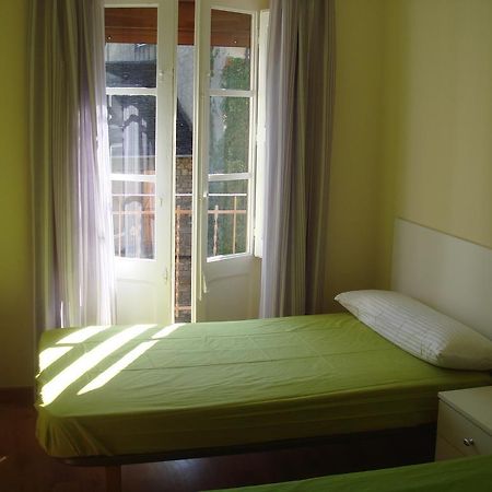 Apartamentos Valles Broto Ruang foto